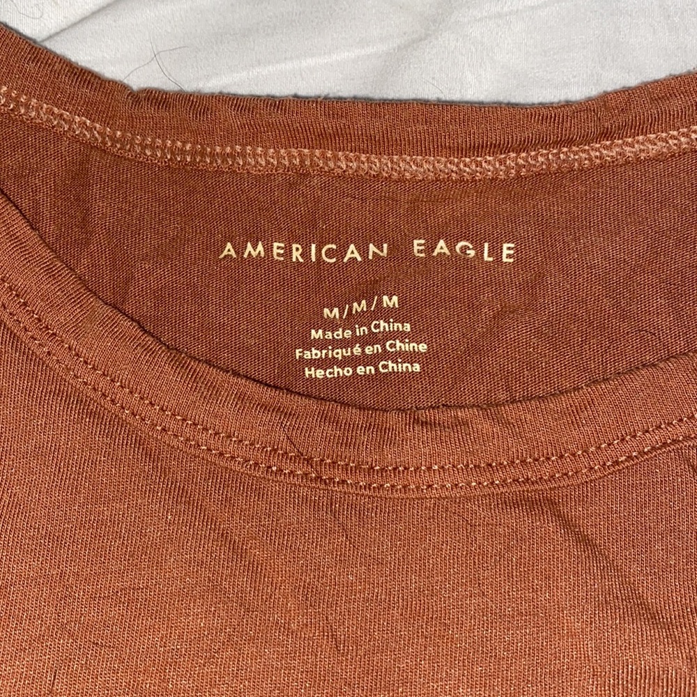 Rust colored t-shirt - Picture 2 of 2